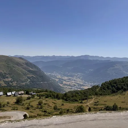 Сasa de vacaciones De Montagne Au Pla D'adet
